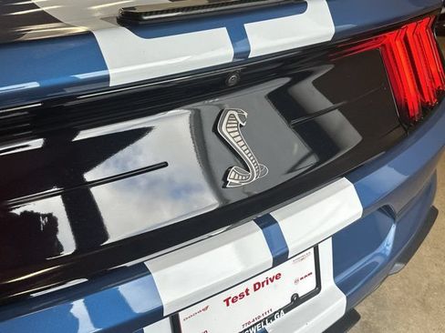 Used 2021 Ford Mustang Shelby GT500 w/ Technology Package RWD image 23