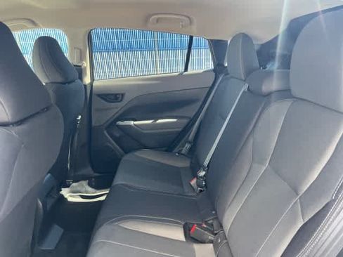 Used 2024 Subaru Crosstrek 2.0i AWD/4WD image 18