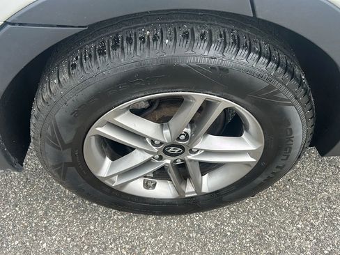 Used 2018 Hyundai Santa Fe Sport AWD/4WD image 27