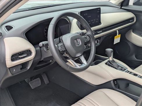 New 2026 Honda HR-V EX-L image 3