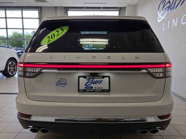 Used 2023 Lincoln Aviator AWD w/ Premium Package image 13