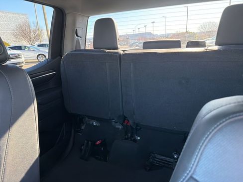 Used 2022 GMC Sierra 1500 SLT w/ X31 Off-Road Package image 23