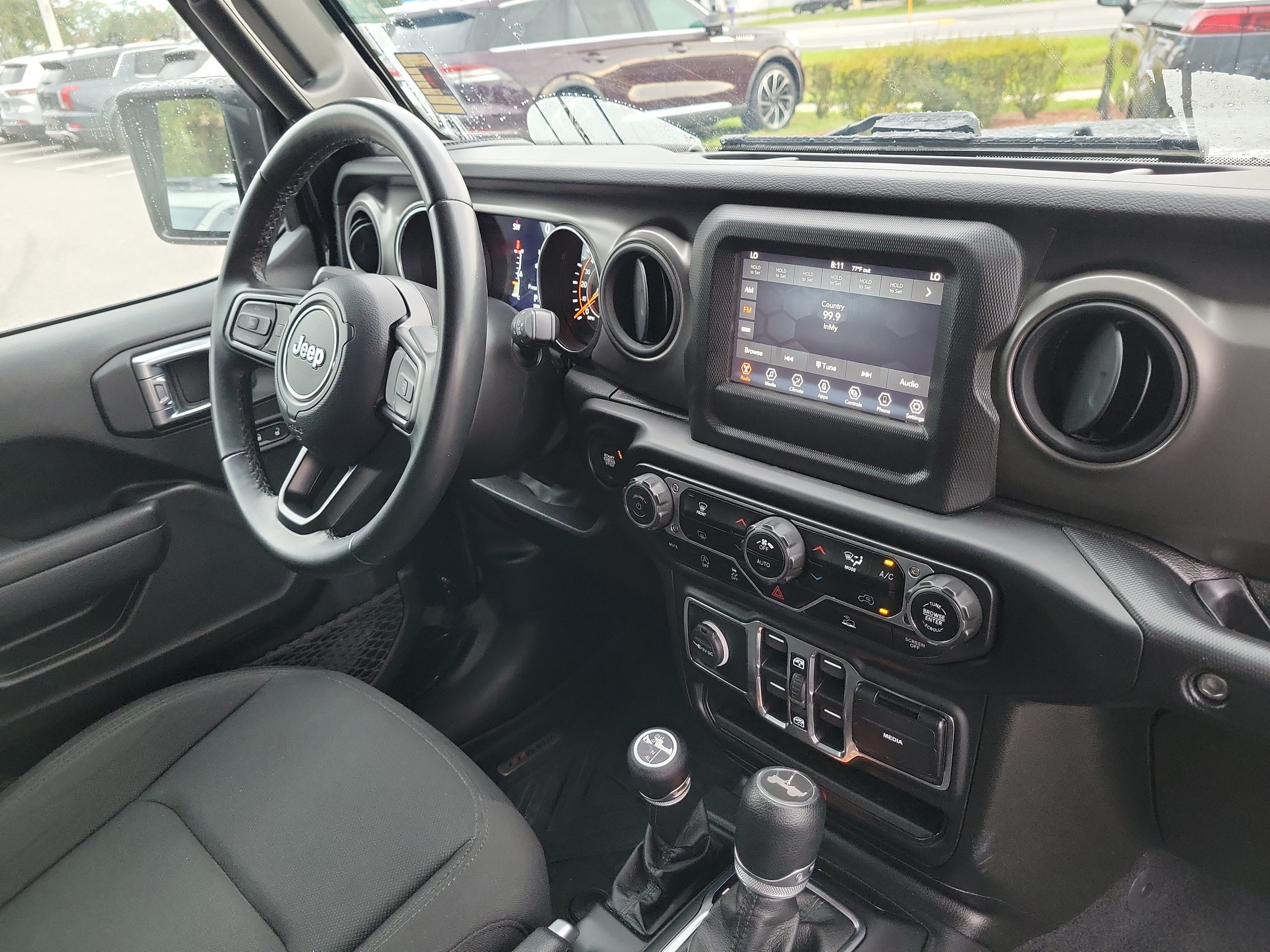 Used 2021 Jeep Wrangler Unlimited Sport AWD/4WD image 6