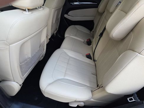Used 2017 Mercedes-Benz GLS 450 4MATIC w/ Premium Package image 9