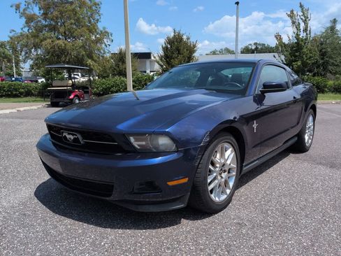 Used 2012 Ford Mustang Premium RWD image 2
