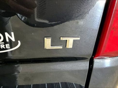 Used 2023 Chevrolet Silverado 1500 LT AWD/4WD image 26