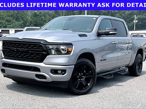 Used 2022 RAM 1500 Big Horn AWD/4WD image 3