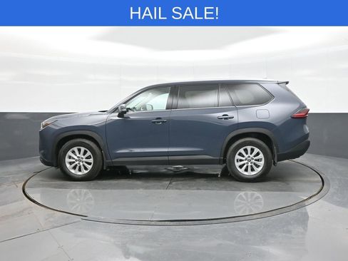 Certified 2026 Toyota Grand Highlander XLE image 4