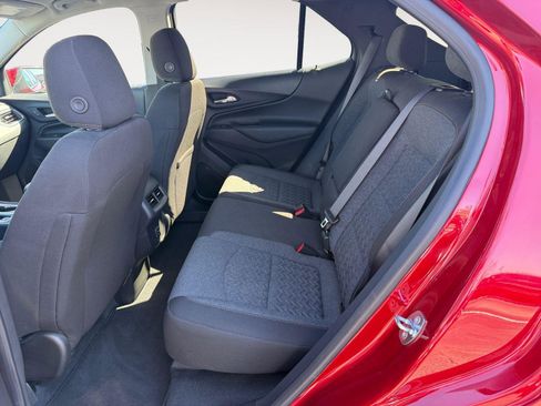 Used 2023 Chevrolet Equinox LT image 17