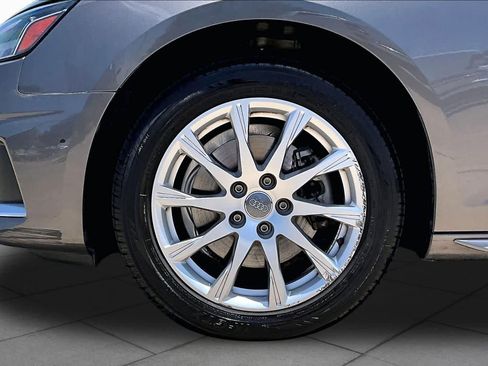Used 2020 Audi A4 2.0T Premium w/ Convenience Package FWD image 9