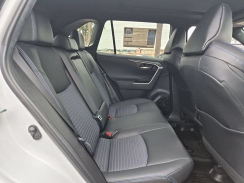 Used 2023 Toyota RAV4 XSE AWD/4WD image 28