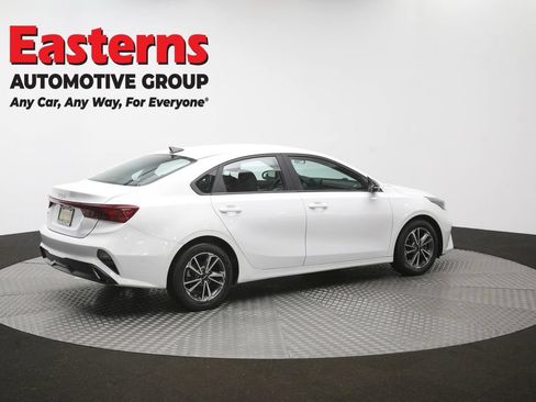 Used 2022 Kia Forte LXS FWD image 41