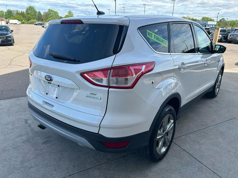 Used 2015 Ford Escape SE FWD image 5