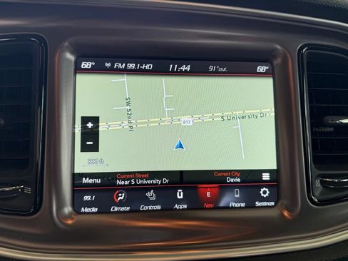 Used 2021 Dodge Challenger R/T Scat Pack RWD image 11