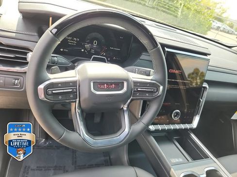 New 2026 GMC Acadia Elevation w/ Super Cruise Package FWD image 18