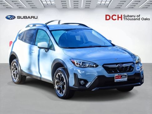 Certified 2022 Subaru Crosstrek 2.0i Premium image 3