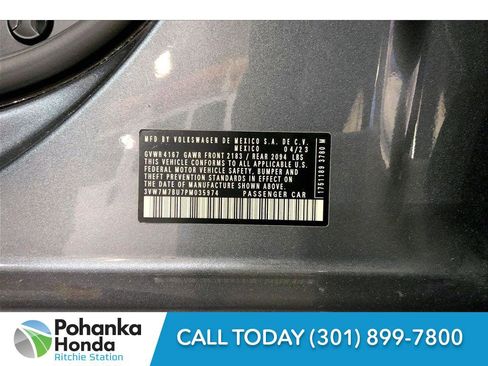 Used 2023 Volkswagen Jetta SE image 34