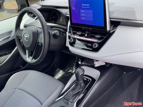 Certified 2026 Toyota Corolla SE w/ SE Premium Package FWD image 12