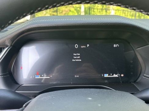 New 2025 Jeep Grand Cherokee Limited w/ Luxury Tech Group II image 24