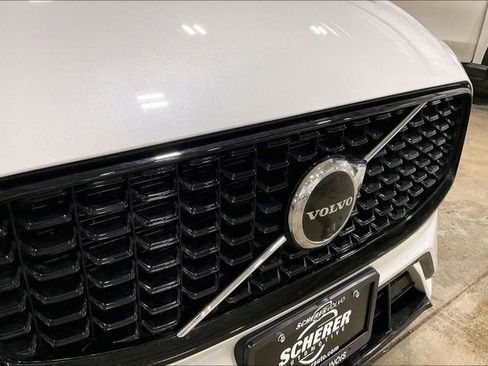 Certified 2023 Volvo XC60 B5 Plus w/ Protection Package Premier image 29