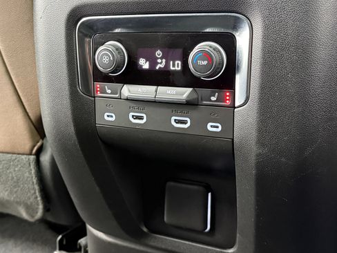 Used 2023 Chevrolet Tahoe High Country w/ Advanced Technology Package AWD/4WD image 40