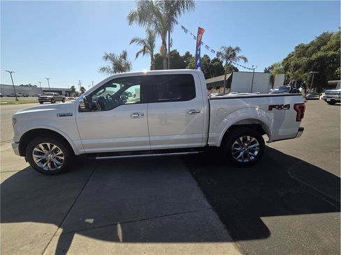 Used 2017 Ford F150 Lariat w/ Equipment Group 502A Luxury AWD/4WD image 8