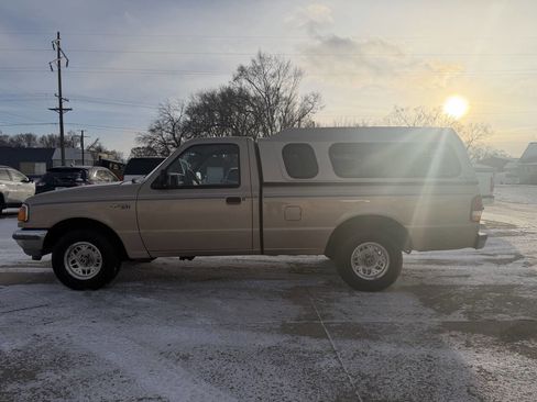 Used 1994 Ford Ranger XLT image 10