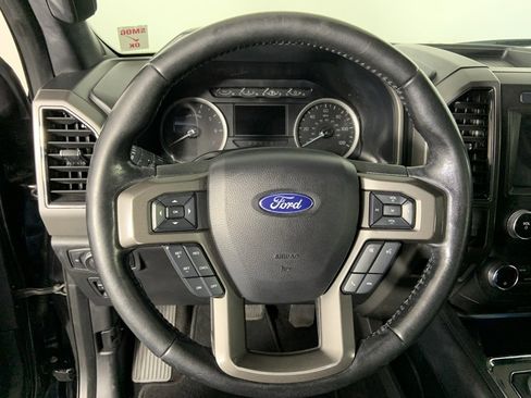 Used 2019 Ford Expedition Max XLT image 10