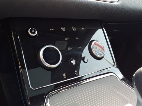 Used 2023 Land Rover Range Rover Evoque R-Dynamic S image 24