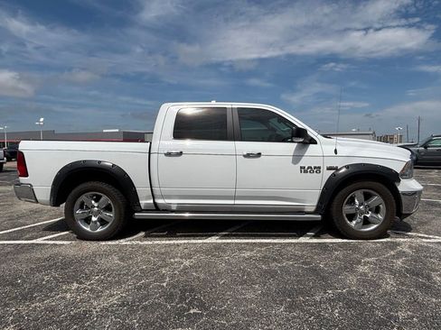 Used 2016 RAM 1500 Lone Star RWD image 4