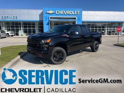 New 2026 Chevrolet Silverado 1500 Custom Trail Boss w/ LPO, Dark Essentials Package