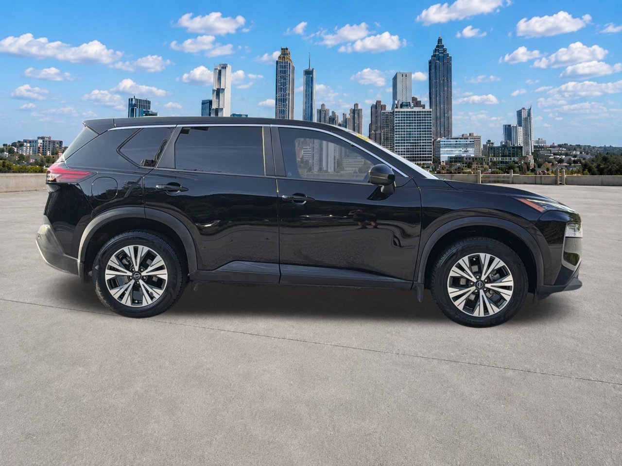 Certified 2023 Nissan Rogue SV FWD image 28