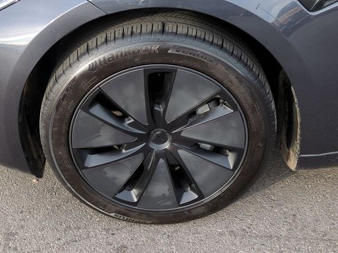 Used 2025 Tesla Model 3 Long Range image 14