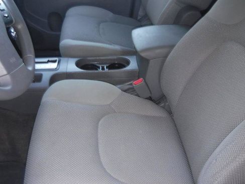 Used 2009 Nissan Frontier SE w/ SE Value Truck Pkg image 27