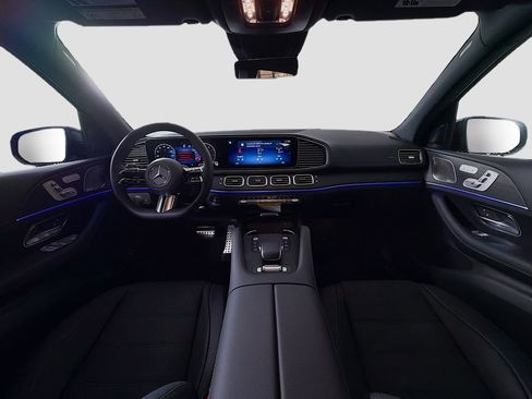 Used 2026 Mercedes-Benz GLS 450 GLS 450 image 9