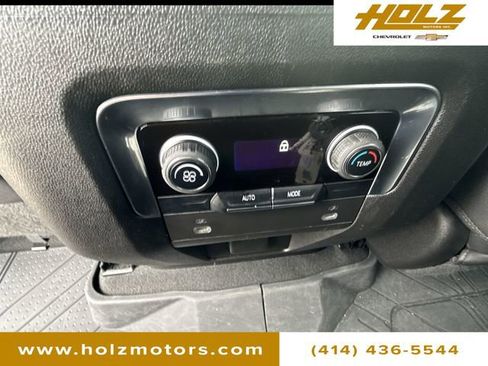 Certified 2022 Chevrolet Suburban Z71 image 20