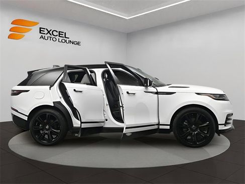 Used 2022 Land Rover Range Rover Velar R-Dynamic S image 62
