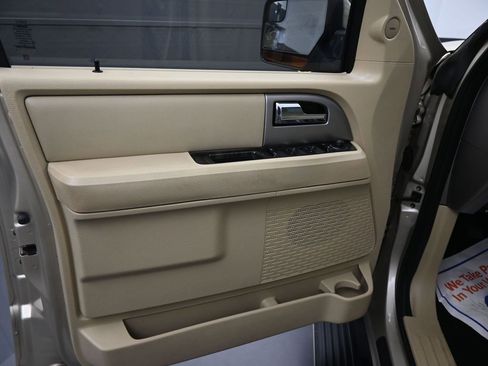 Used 2017 Ford Expedition Limited w/ Equipment Group 301A image 10