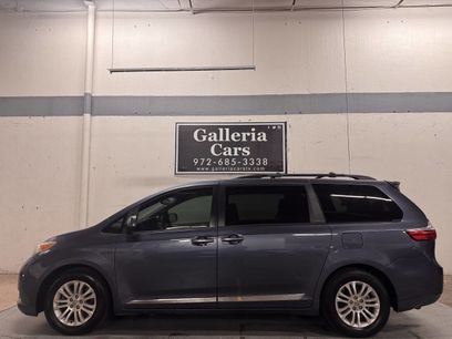 Used 2016 Toyota Sienna XLE Premium
