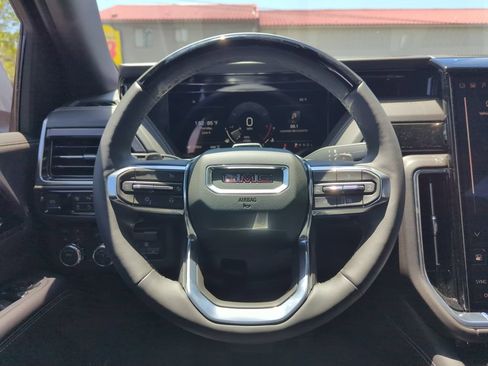 New 2026 GMC Yukon Elevation w/ Elevation Premium Package AWD/4WD image 16