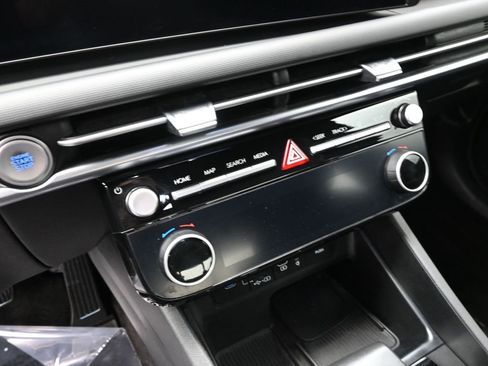 Certified 2025 Hyundai Santa Cruz XRT image 17