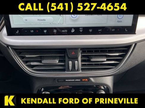 Used 2025 Ford Escape Platinum AWD/4WD image 19