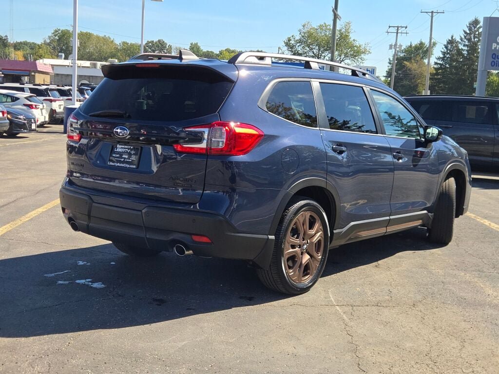 Used 2025 Subaru Ascent Bronze Edition w/ Popular Package #2 AWD/4WD image 13