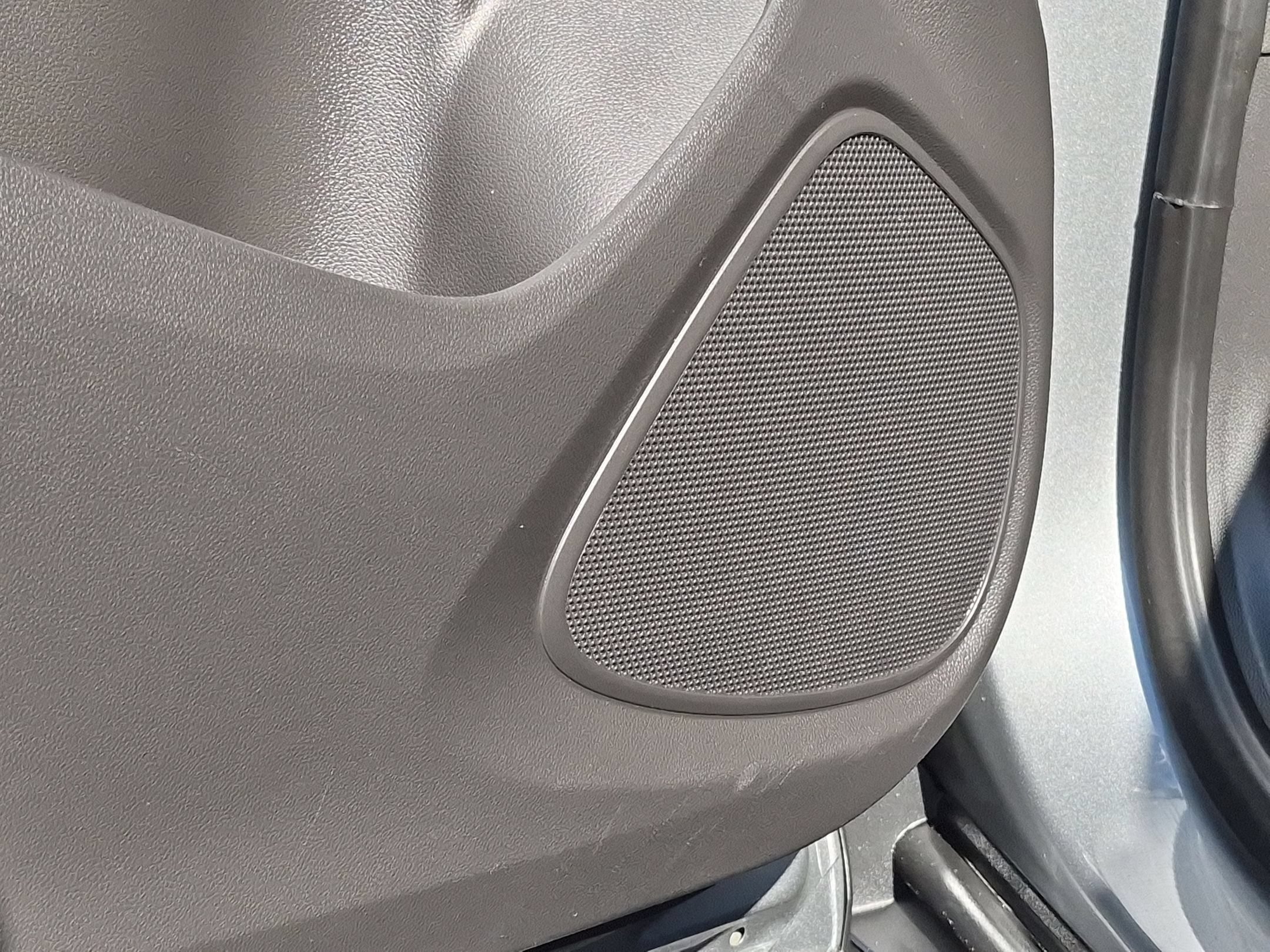 Used 2025 Buick Encore GX Preferred FWD image 23