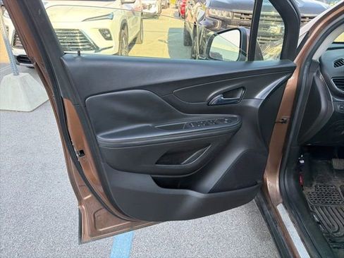 Used 2017 Buick Encore Preferred AWD/4WD image 7