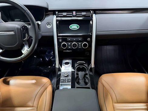 Used 2020 Land Rover Discovery HSE AWD/4WD image 35