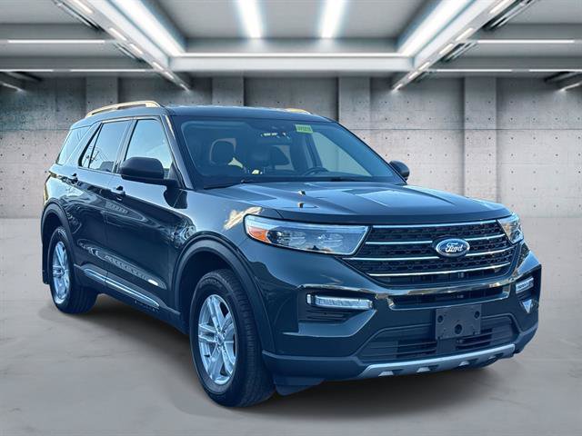 Used 2023 Ford Explorer XLT w/ Equipment Group 202A AWD/4WD image 26