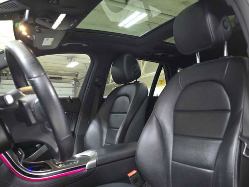 Certified 2020 Mercedes-Benz GLC 300 4MATIC image 21