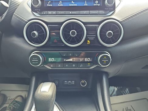 Used 2025 Nissan Sentra SV w/ All-Weather Package FWD image 28