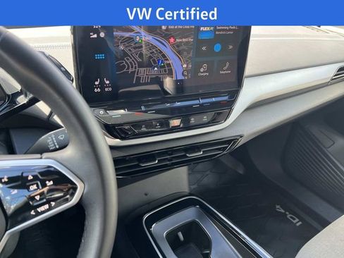 Used 2023 Volkswagen ID.4 Pro image 22